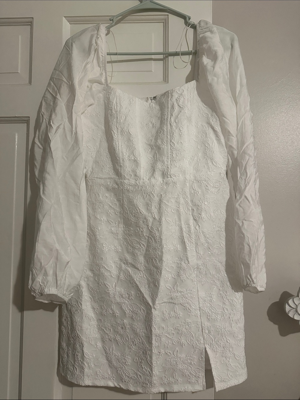 Francesca's Collections White Embroidered Long Sleeve Mini Dress